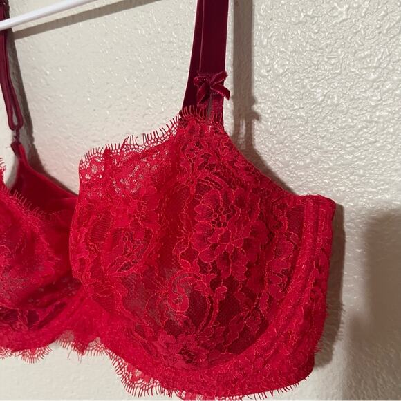 Victoria’s Secret Dream Angels Red lace velvet Push-Up without padding bra 36DD - Picture 2 of 8